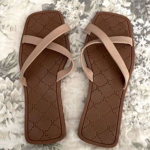 Neutral slip on sandals 9.5